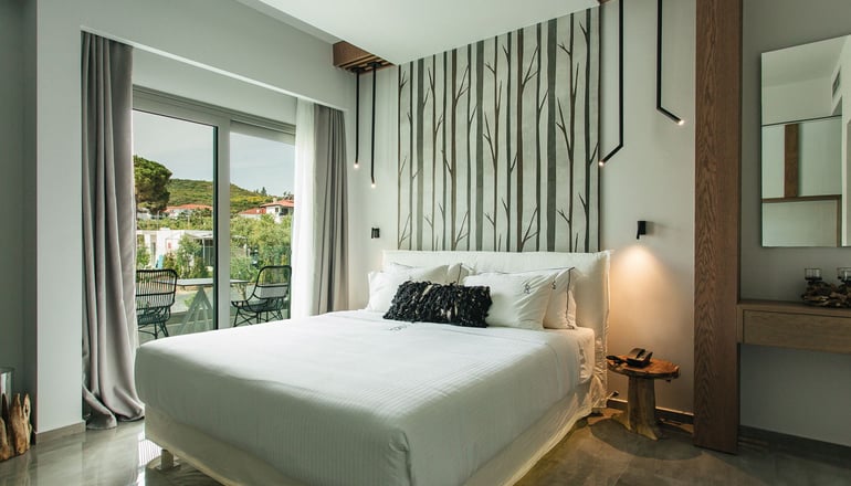 Blue Carpet Luxury Suites