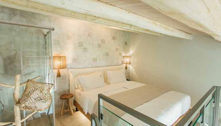 Blue Carpet Luxury Suites