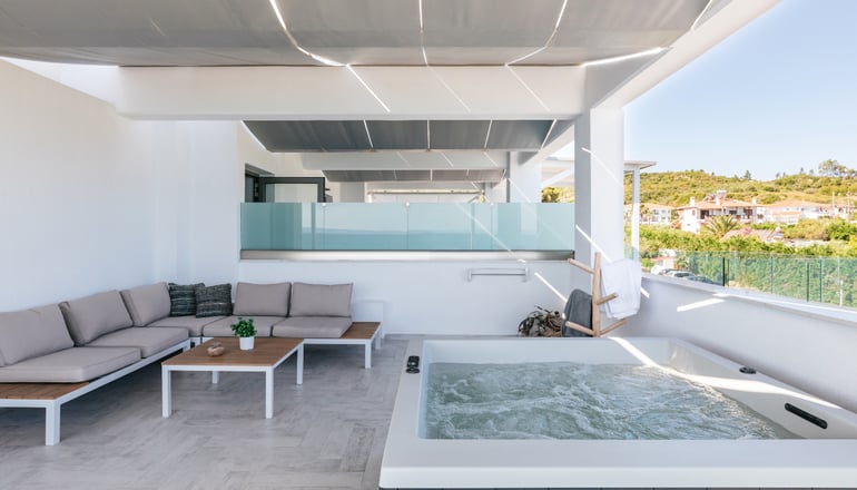 Blue Carpet Luxury Suites