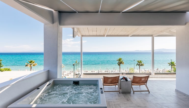 Blue Carpet Luxury Suites