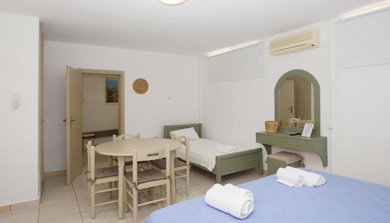 Blue Marine Village - Παραλία Ανθηδόνας, Χαλκίδα