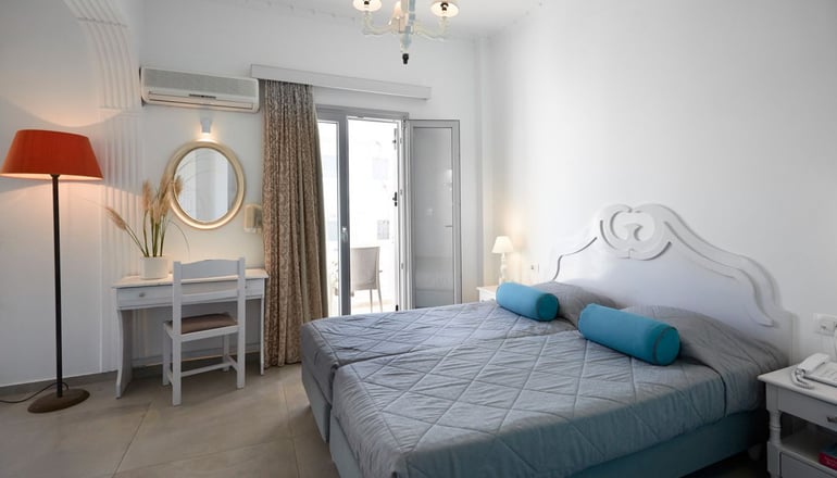 Blue Sea Hotel - Καμάρι, Σαντορίνη