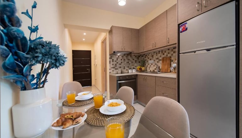 Bounatsa Studios & Apartments