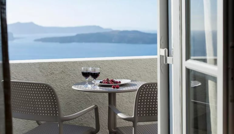 Caldera's Dolphin Suites