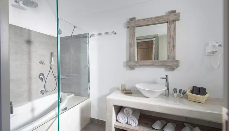 Caldera's Dolphin Suites