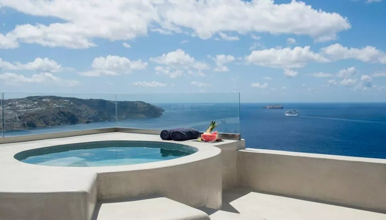 Caldera's Dolphin Suites