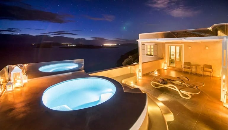 Caldera's Dolphin Suites