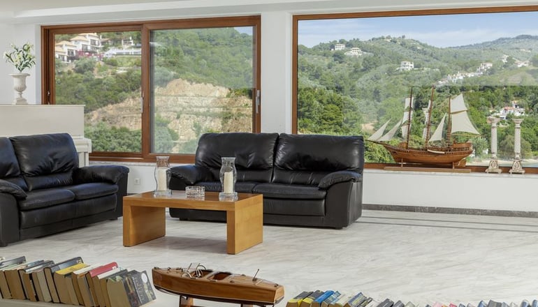 Cape Kanapitsa Hotel Suites