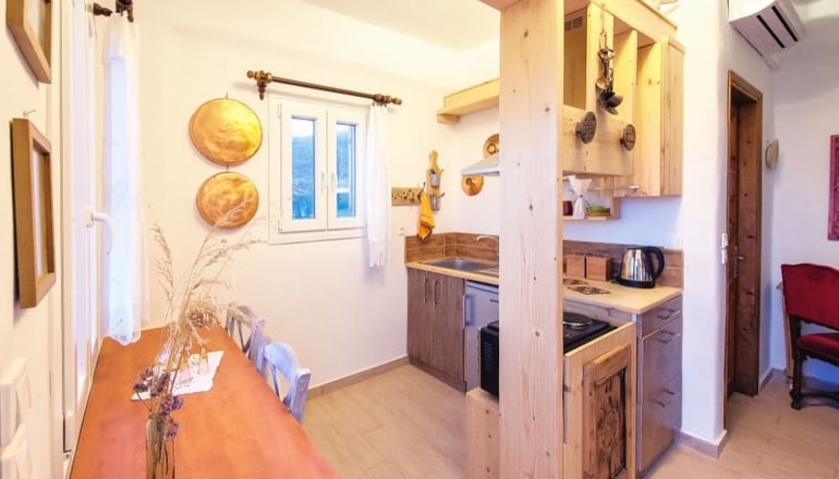 Castria Boutique Studios - Τήνος