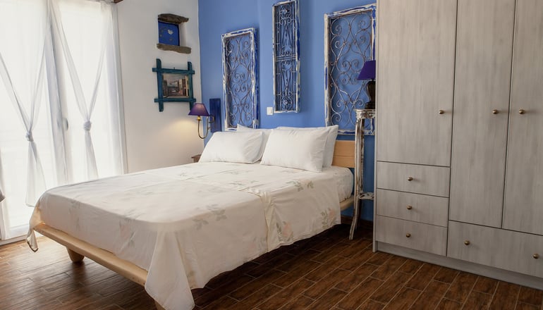 Castria Boutique Studios - Τήνος