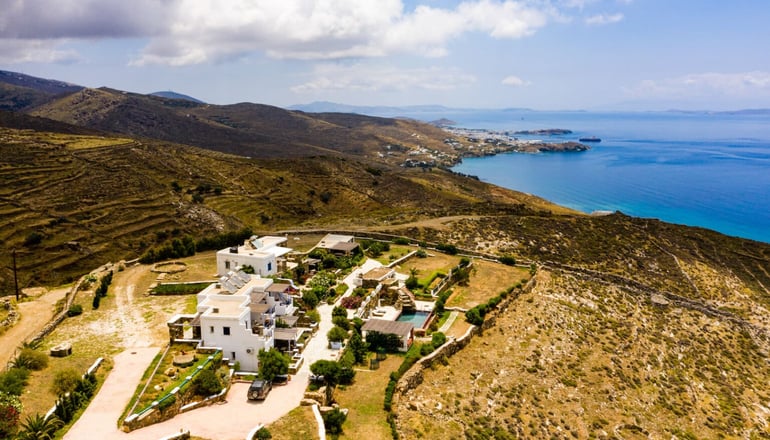 Castria Boutique Studios - Τήνος