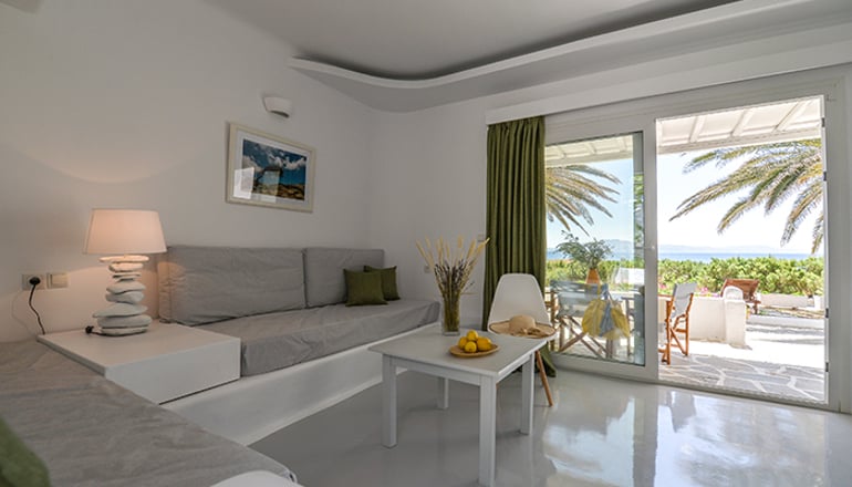 Cavos Bungalows & Studios