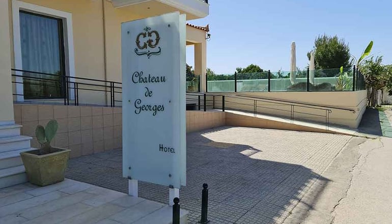Chateau de Georges - Μαυροβούνι, Γύθειο