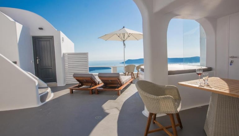 Chic Hotel Santorini