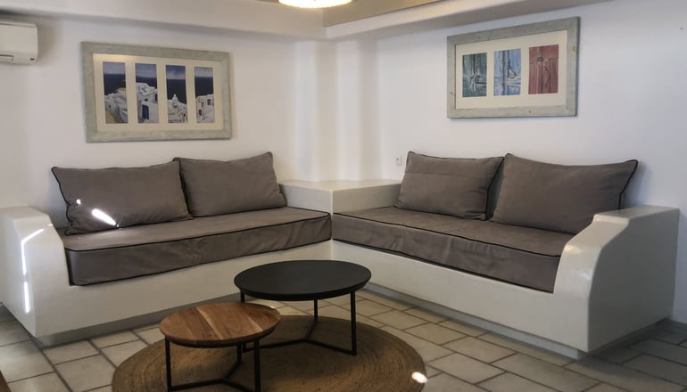 Chroma Suites - Oία, Σαντορίνη