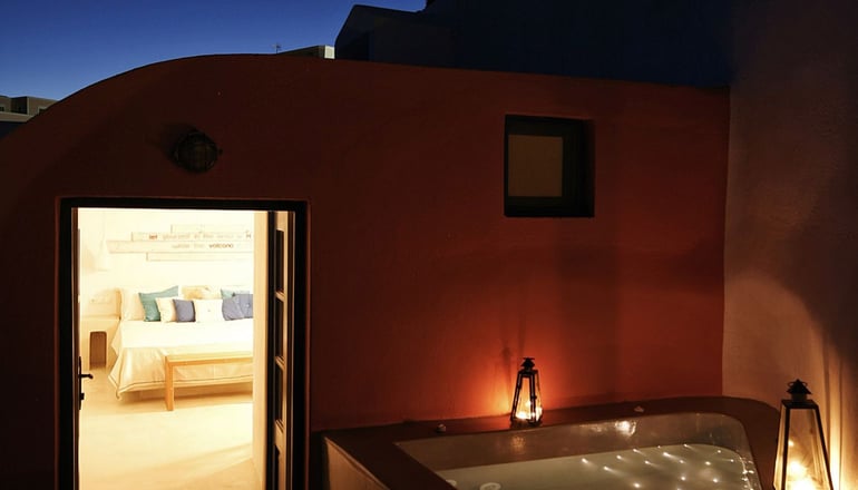 Chroma Suites - Oία, Σαντορίνη