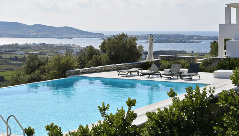 Ciel Paros Villas