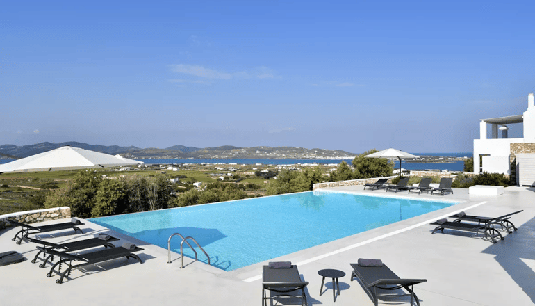 Ciel Paros Villas
