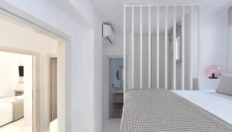 Ciel Paros Villas