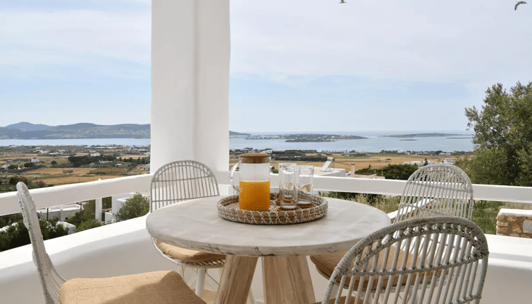 Ciel Paros Villas