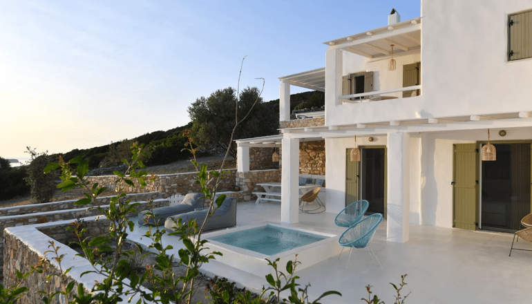 Ciel Paros Villas