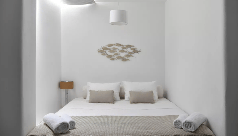 Ciel Paros Villas