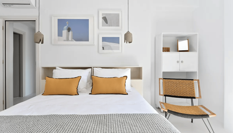 Ciel Paros Villas