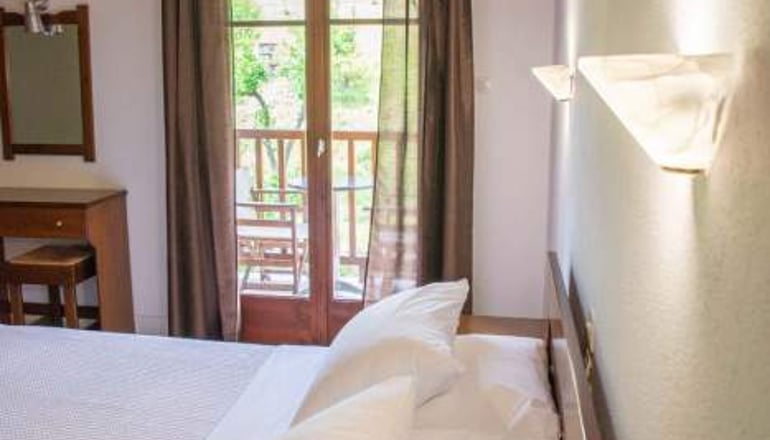 Cleopatra Hotel - Χορευτό, Πήλιο
