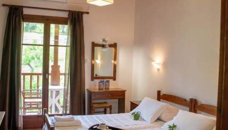 Cleopatra Hotel - Χορευτό, Πήλιο