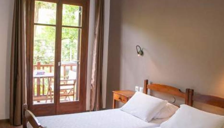 Cleopatra Hotel - Χορευτό, Πήλιο