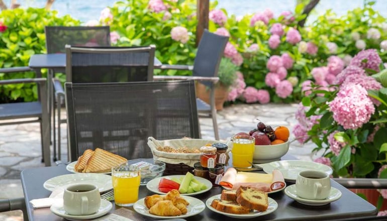 Cleopatra Hotel - Χορευτό, Πήλιο