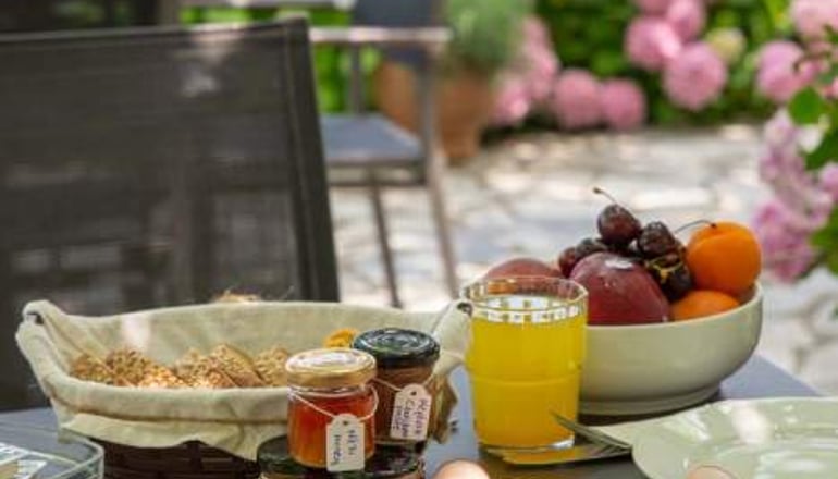 Cleopatra Hotel - Χορευτό, Πήλιο