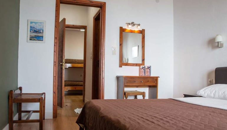 Cleopatra Hotel - Χορευτό, Πήλιο