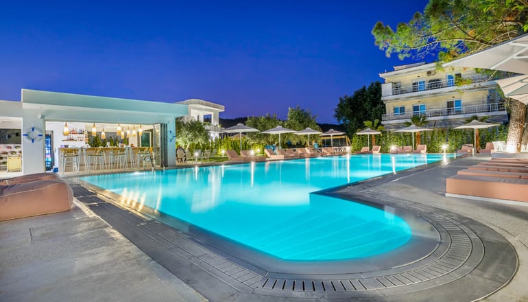 Cocoons Luxury Suites & Villas - Σκάλα Φούρκας, Χαλκιδική