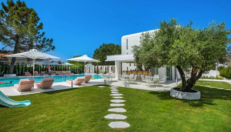 Cocoons Luxury Suites & Villas - Σκάλα Φούρκας, Χαλκιδική