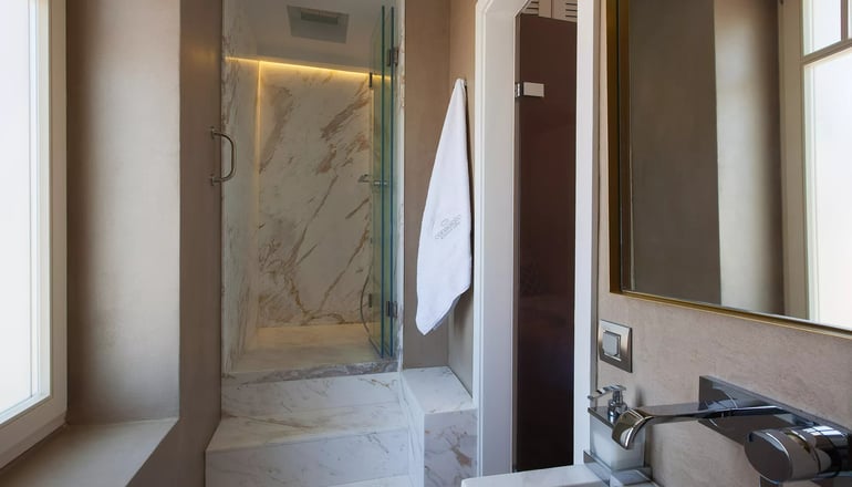 Consolato Boutique Suites