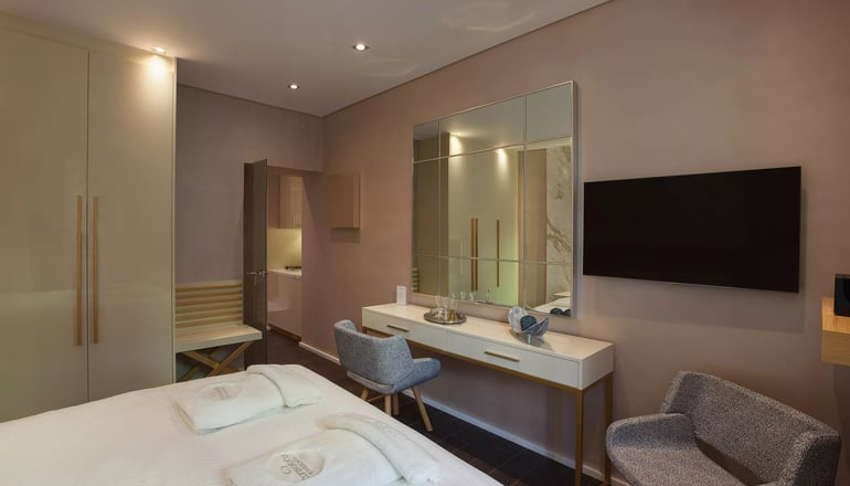 Consolato Boutique Suites