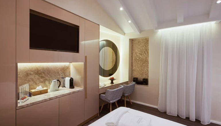 Consolato Boutique Suites