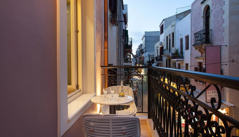 Consolato Boutique Suites