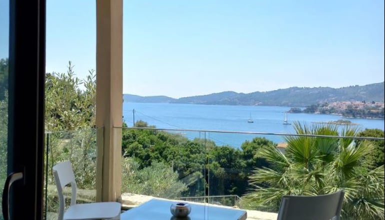 Core Luxury Suites - Σκιάθος