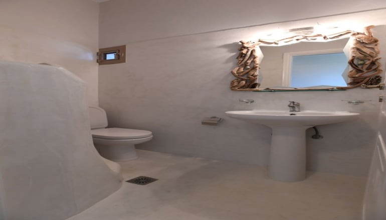 Couvaros Apartments & Suites