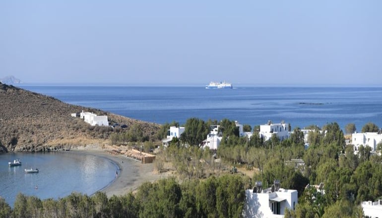 Couvaros Apartments & Suites