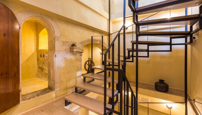 Cressa Suites