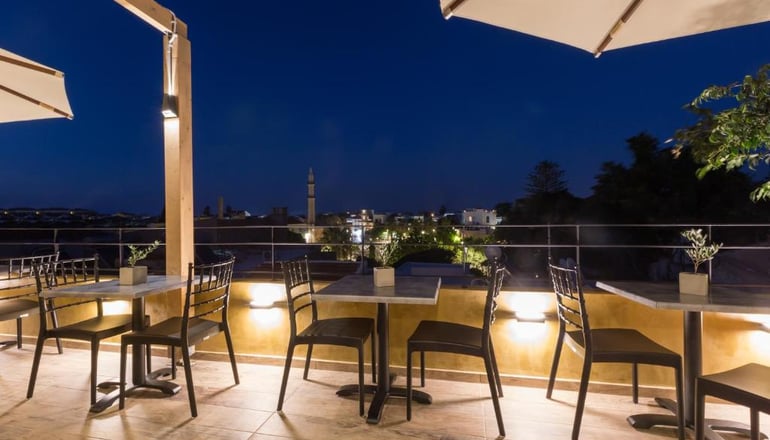 Cressa Suites