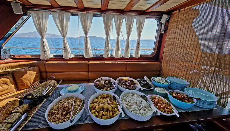 Cruise in Athens - Κρουαζιέρα