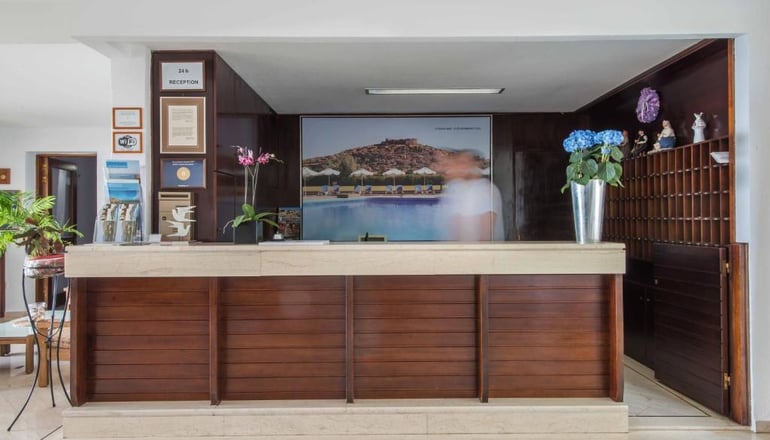 Delfinia Hotel & Bungalows - Μόλυβος, Λέσβος