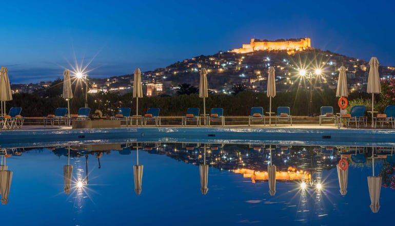 Delfinia Hotel & Bungalows - Μόλυβος, Λέσβος