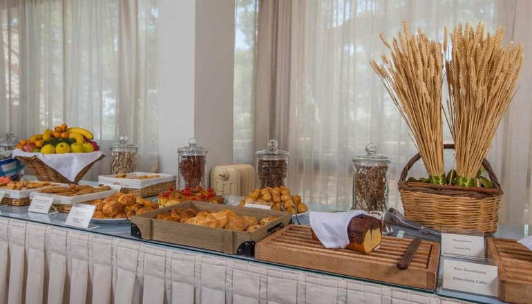 Delfinia Hotel & Bungalows - Μόλυβος, Λέσβος