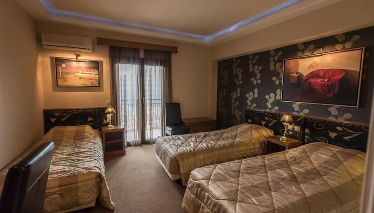 Deluxe Hotel Anesis