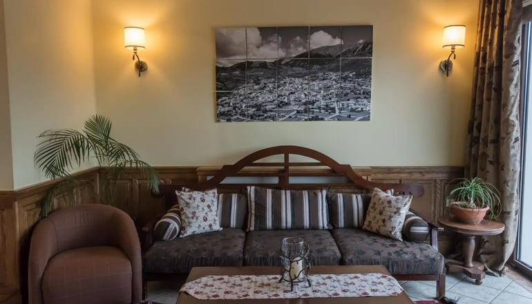 Deluxe Hotel Anesis
